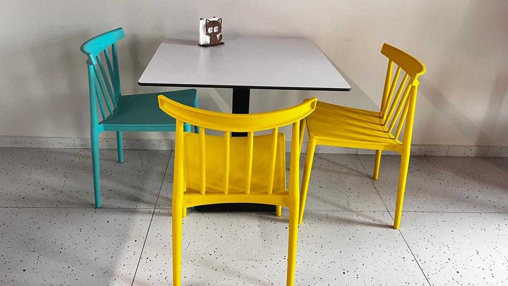 Продам столы для кафе и кофейни