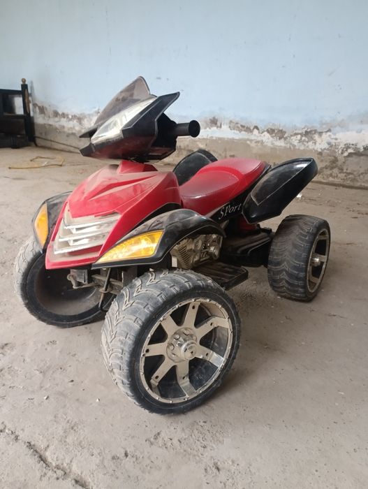 Электрический детский мошина сотилади