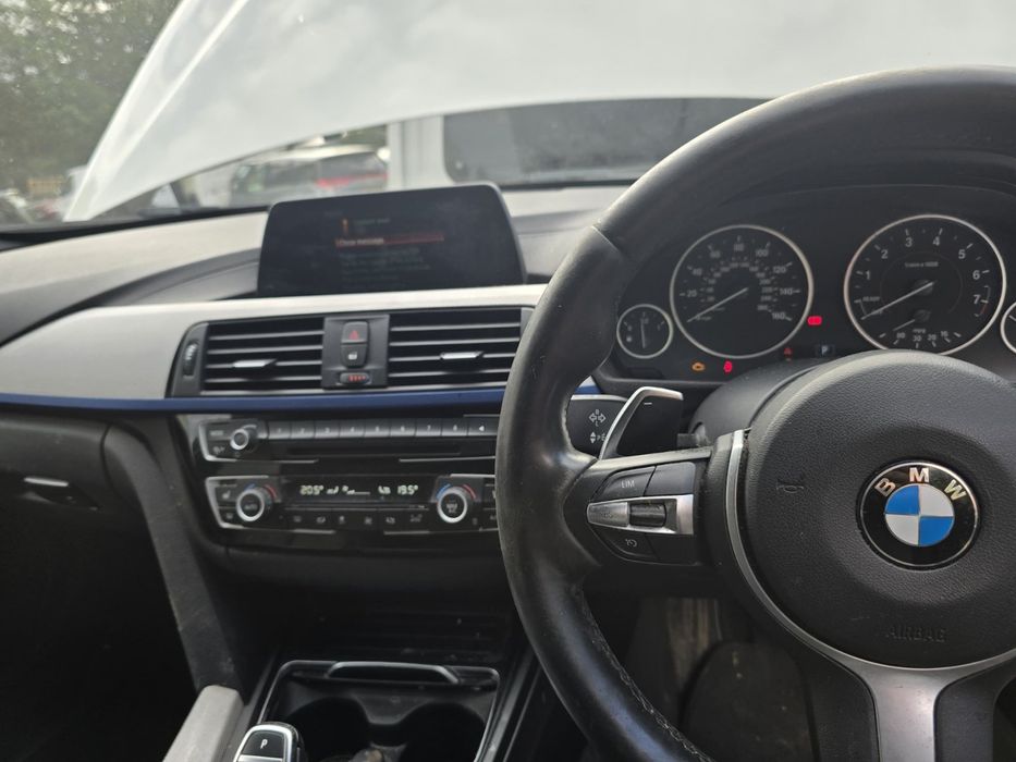 Продавам бмв ф31 18г 320i на части