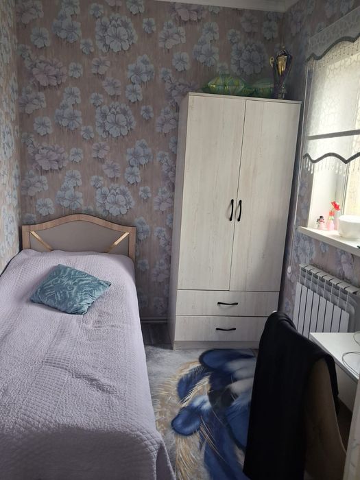 В Бозарике продается новый дом.