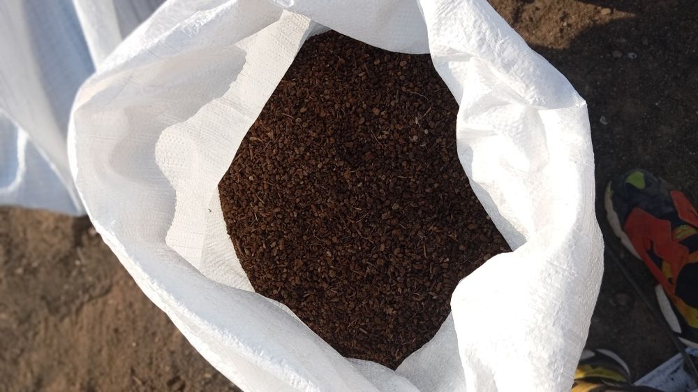 Био тор за разсад от Калифорнийски Червей (50л-12лв). 100% натурален!