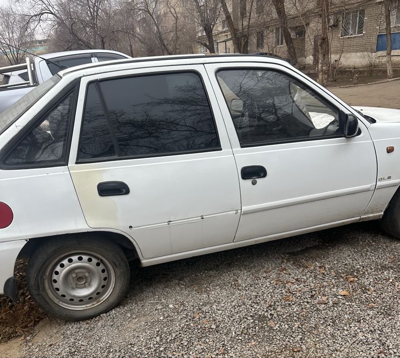 Автомобиль Nexia