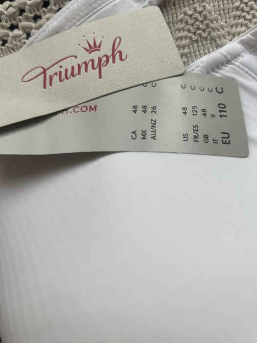 Сутиен Триумф, Triumph, нов с етикет