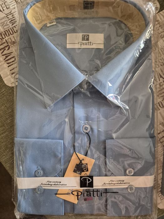 Рубашки разные мужские