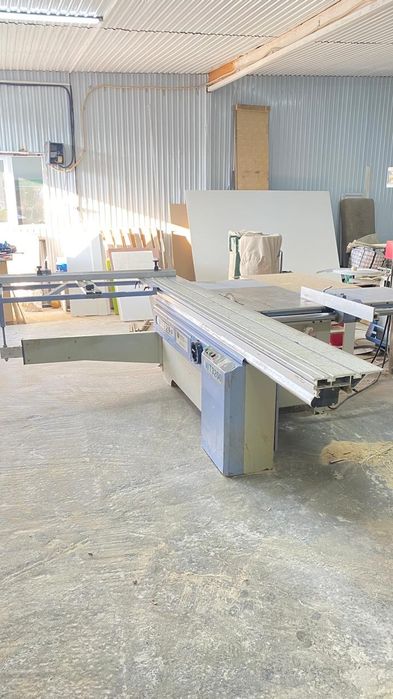 Распиловочный станок