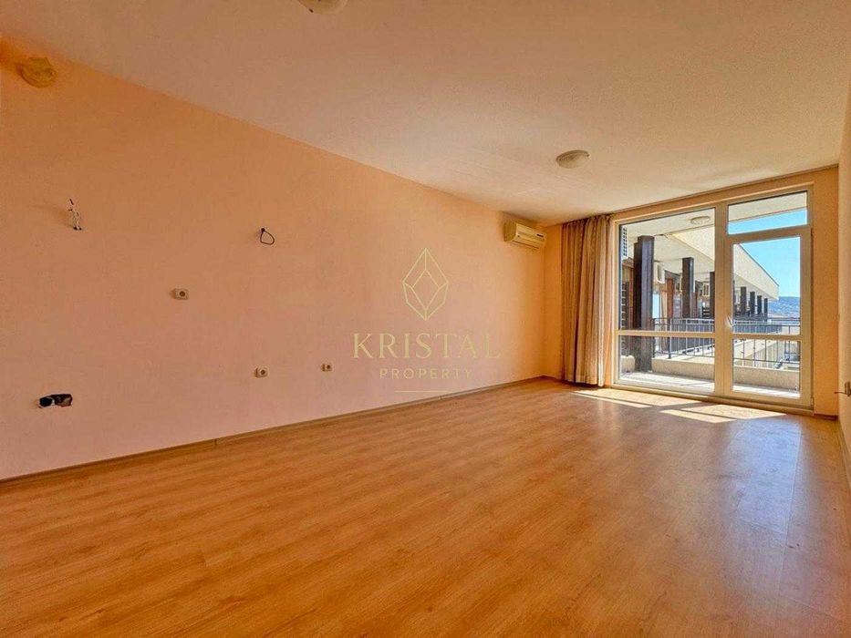 Продава се Двустаен апартамент в Свети Влас - 82 кв.м за 1403 €/кв.м - Снимка #3