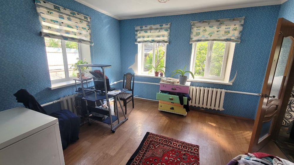 Продам дом в центре Талгара.