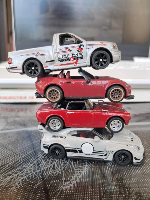 Hot Wheels на гумени колела