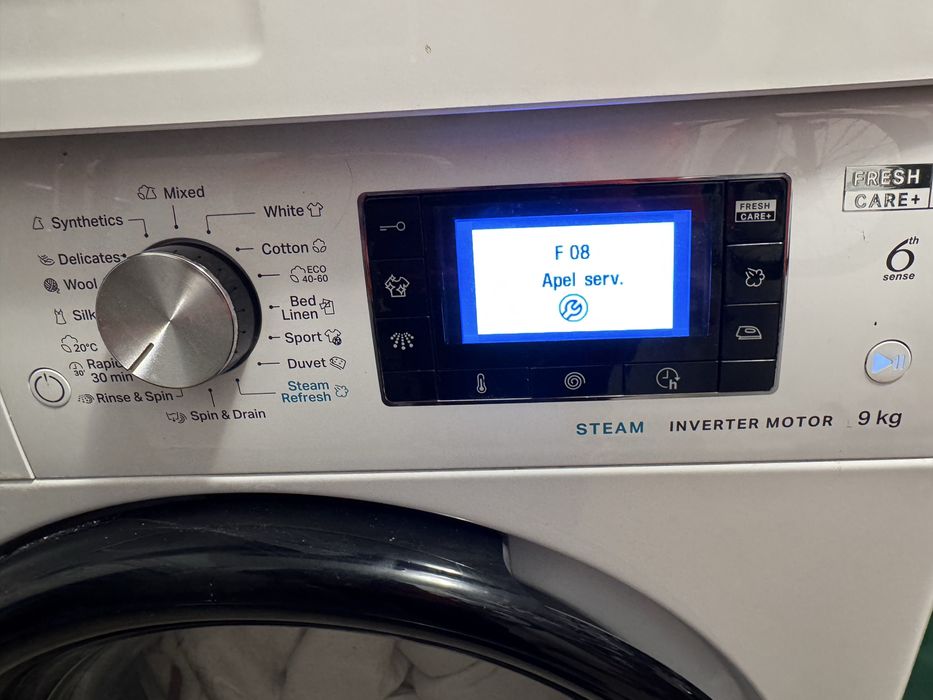 Masina de spalat Whirlpool defecta eroare F08