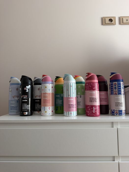 Sticla Owala, diverse modele si culori