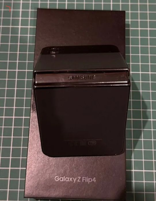 Samsung Flip 4 128gb самсунг раскладной телефон