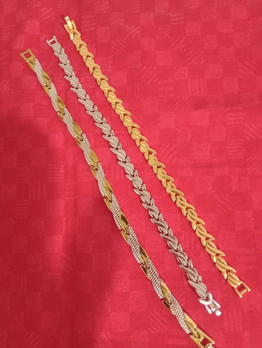 Дамска Магнитна гривна