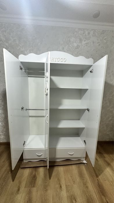 Продам детский шкаф