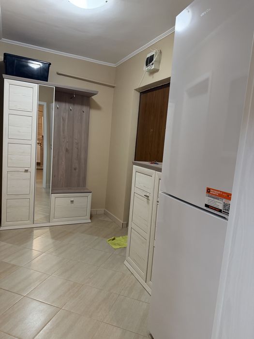 INCHIRIEZ AP. 2 camere