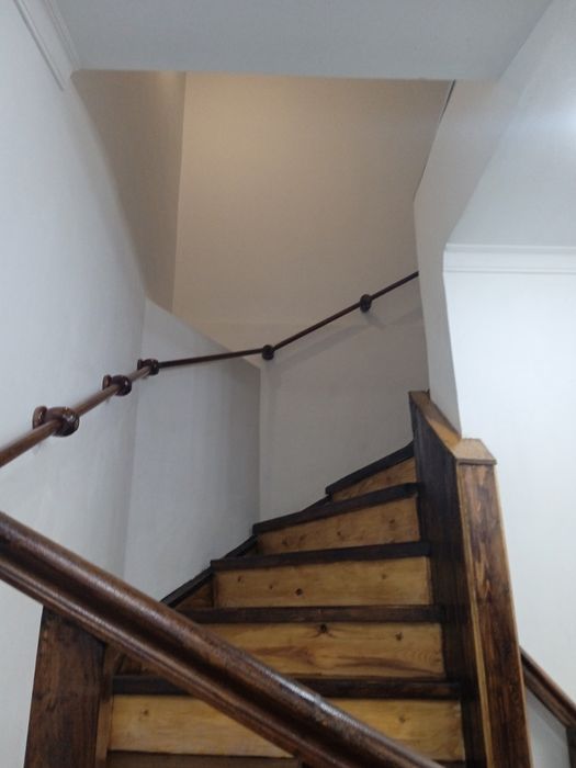 Установим межэтажную лестницу