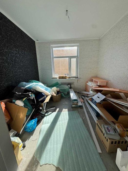 Продам Коттедж на 8 микрорайоне