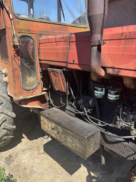 Vand tractor u650 sau schimb