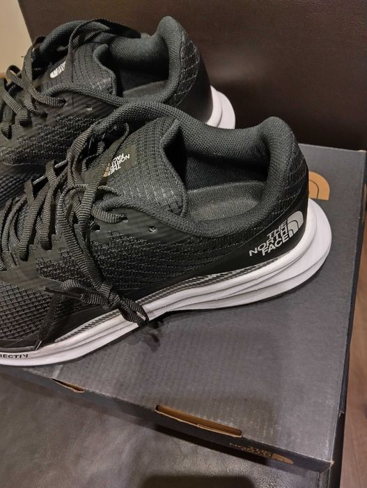 Маратонки The North Face р-р 40,5