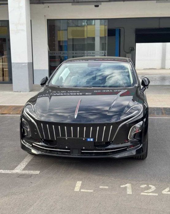 Hongqi E-qm5 yengi 0 probeg