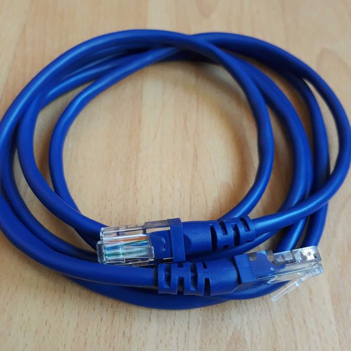 Vand cabluri alimentare ,internet