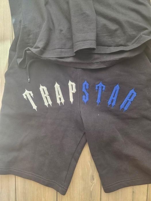 Compleu trapstar nou