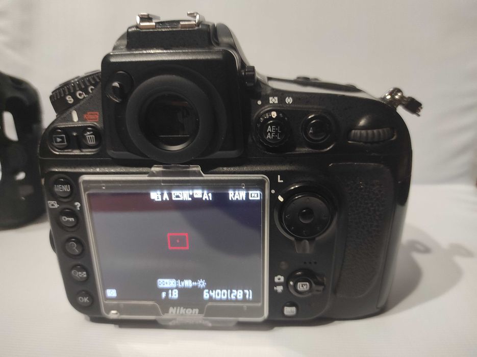 Nikon D800 в отличном состоянии.