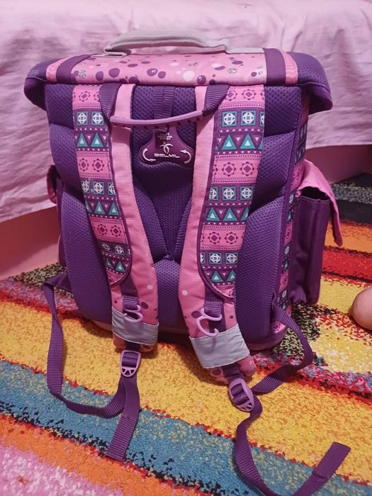 Ергономична ученическа раница-кутия Belmil Pixel за деца от 6 до 9г