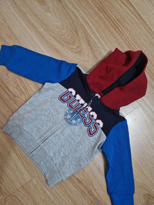Guess нов бебешки сет
