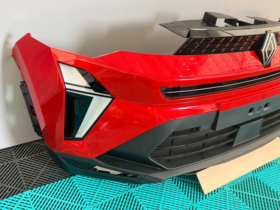 Bara fata Renault Captur 2024+ noua originala Renault completa cu toate accesoriile