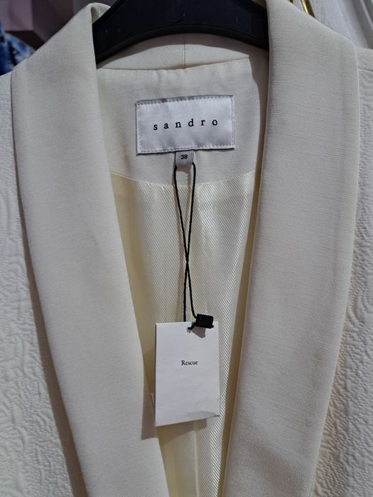 Костюм сатылады. 5000  тг