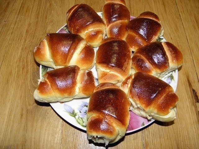 Домашние сдобные булочки.