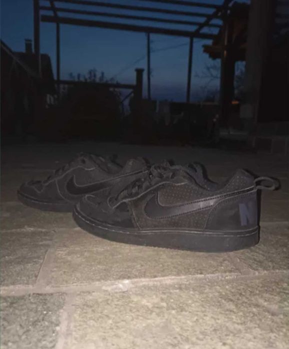 Черни обувки nike
