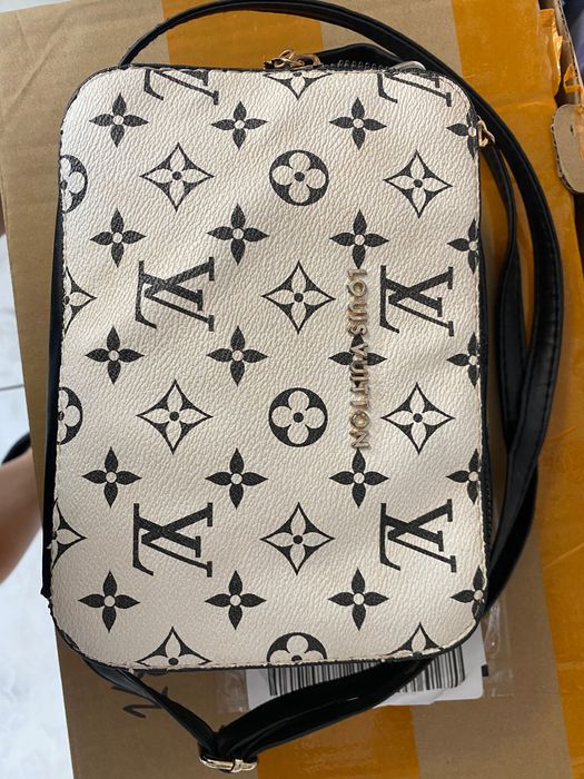 Маркови чанти  на хит ниски цени