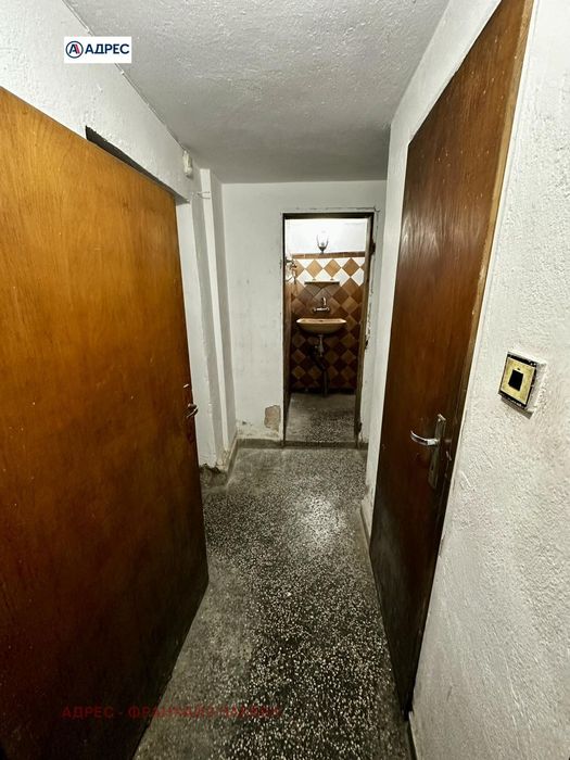 Къща в Ловеч, област-гр.Троян площ 138 цена 95000