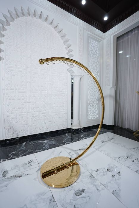 Xitoydan keltirilgan GOLD veshalkalar