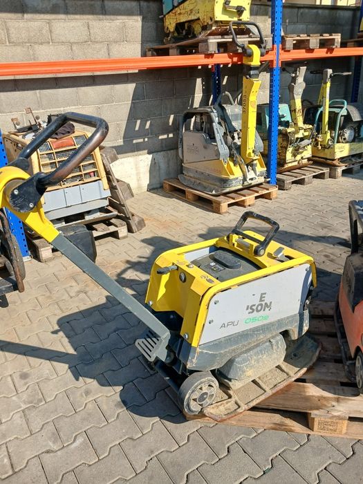Placa compactoare WACKER 225 kg  + 95kg