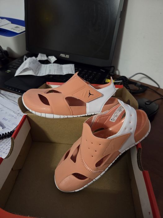 Sandale nike jorden noi