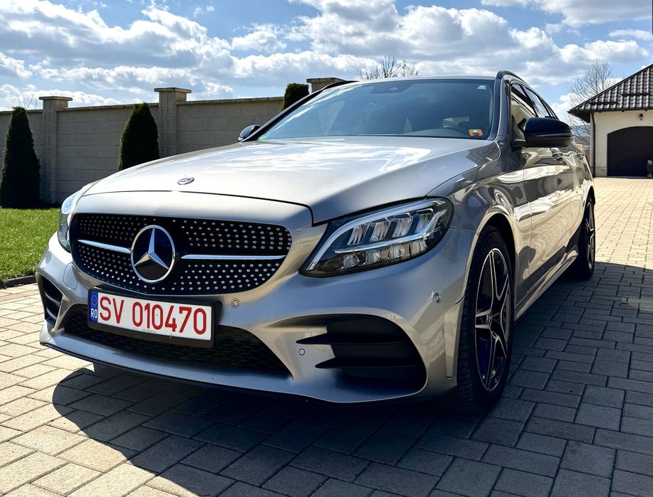 Mercedes C180 - AMG Pack-  Benzina - Automat