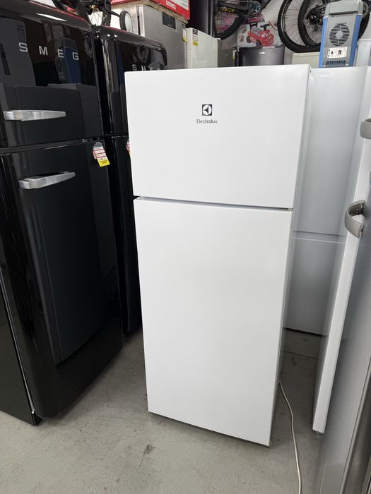 Хладилник и фризер Electrolux