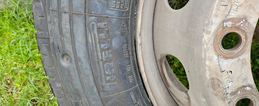 Anvelopă cu janta inclusa