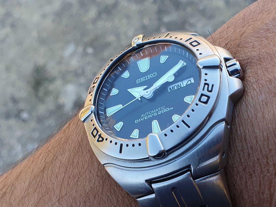 Seiko Black Knight SKXA33