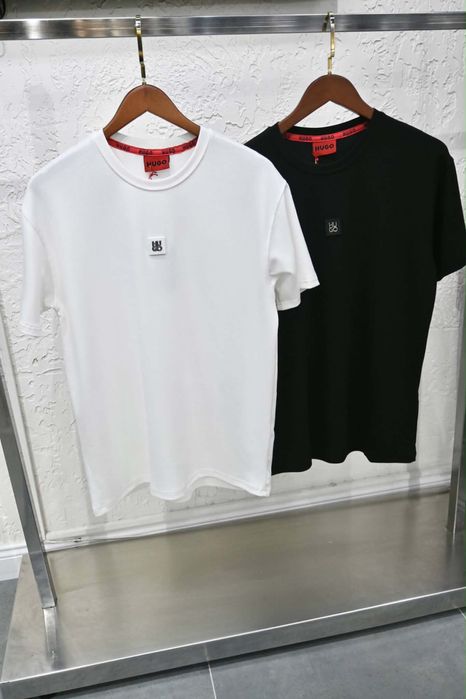 Мъжка тениска Hugo Boss.Черна и бяла.