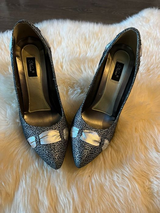 Vand pantofi dama 100% piele