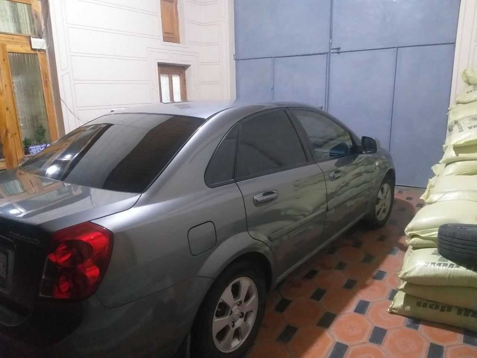 Chevrolet Jentra