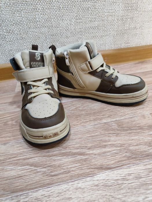 Ботинки весенние на мальчика