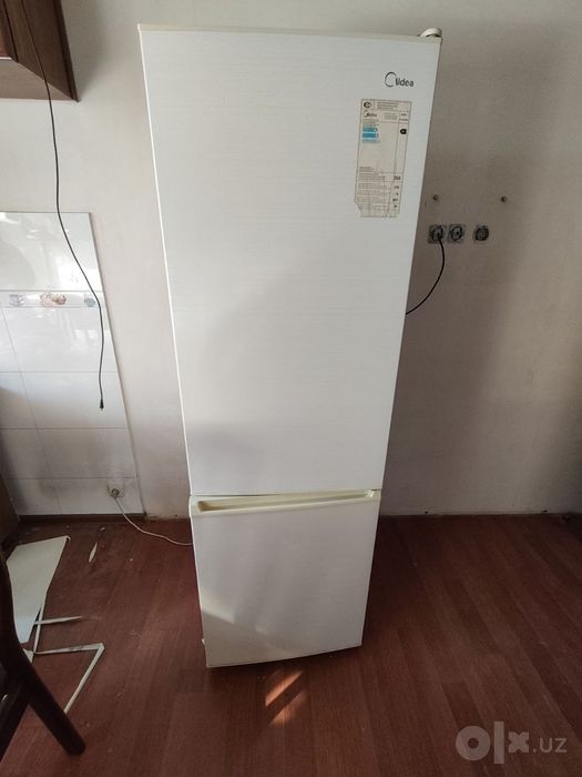 Холодильник midea