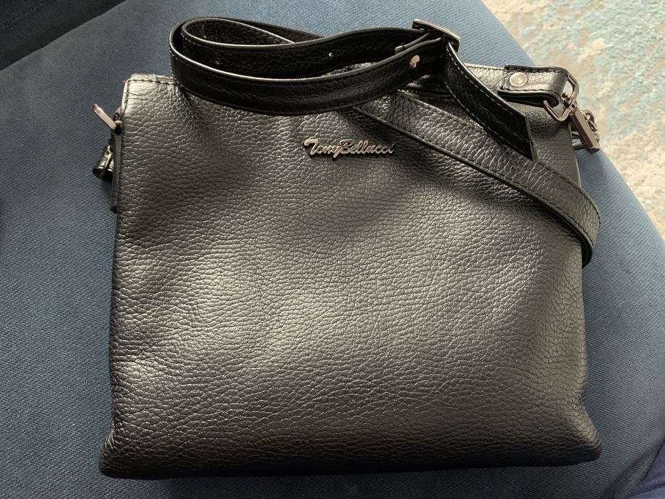 Продам сумку Tony Bellucci