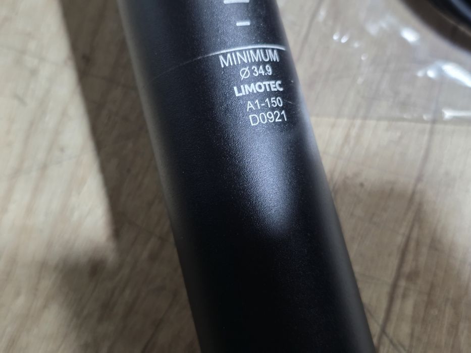 Limotec Alpha 1 Dropper Post  34,9mm  maneta ghidon, tija șa reglabila