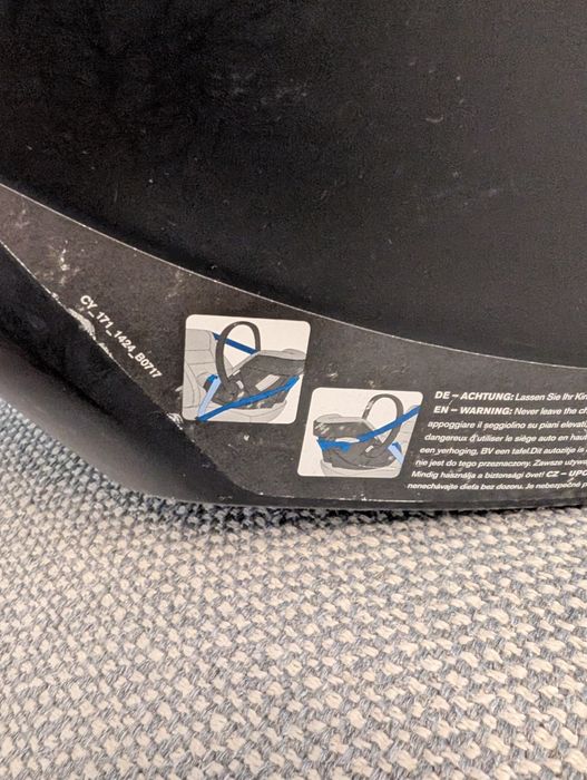 Scoică auto Cybex Aton 5 0-13 kg – gri – stare bună