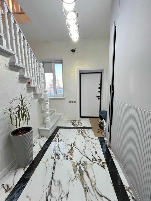 Продается частный дом, район Москва рядом БЦ DASTAN